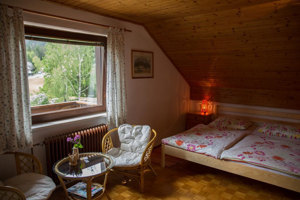Apartments & Rooms Smucka Краньска Гора Экстерьер фото